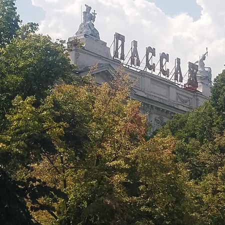 Двухкомнатная Квартира,500М И Дерибасовская,Всегда Есть Свет Odesa Exterior foto